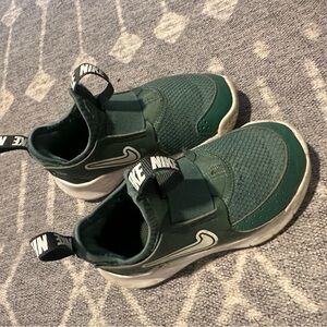 Nike Kids Forest Green Sneakers